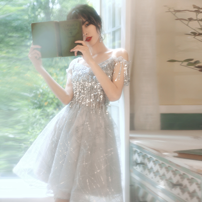 ชุดราตรี ชุดราตรีสวยหรู แบบ ทันสมัย Evening dress