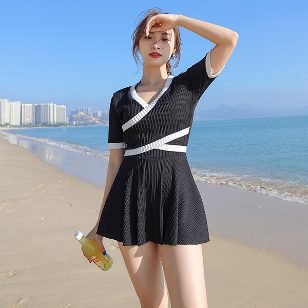 ชุดว่ายน้ำผู้หญิง ชุดว่ายน้ำน่ารัก Bikini ชุดไปทะเล