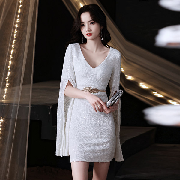 ชุดราตรี ชุดราตรีสวยหรู แบบ ทันสมัย Evening dress