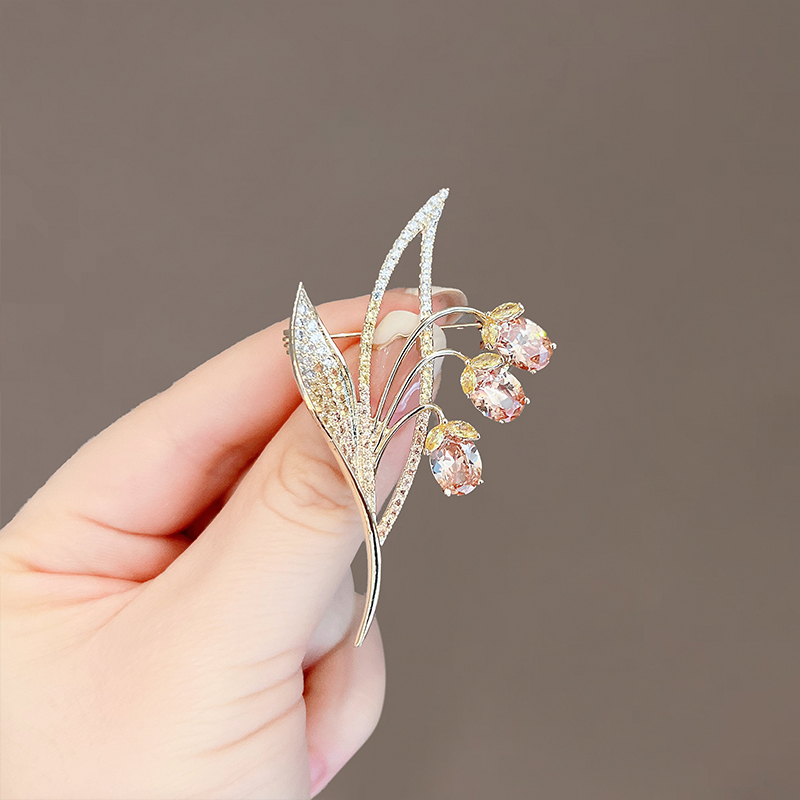 เข็มกลัด เข็มกลัดสวยๆ เข็มกลัดติดเสื้อ Brooch