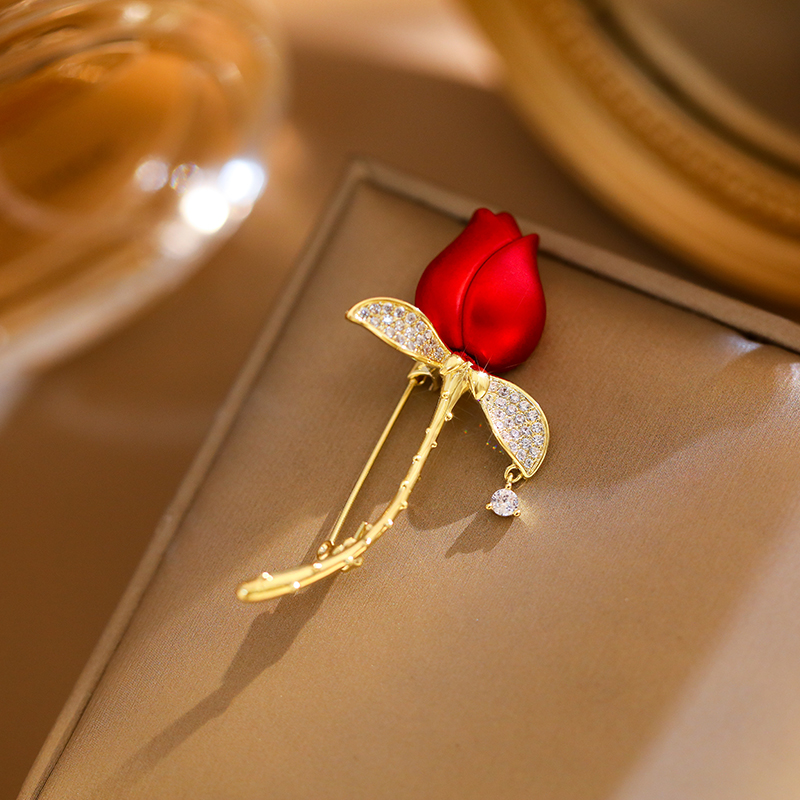 เข็มกลัด เข็มกลัดสวยๆ เข็มกลัดติดเสื้อ Brooch