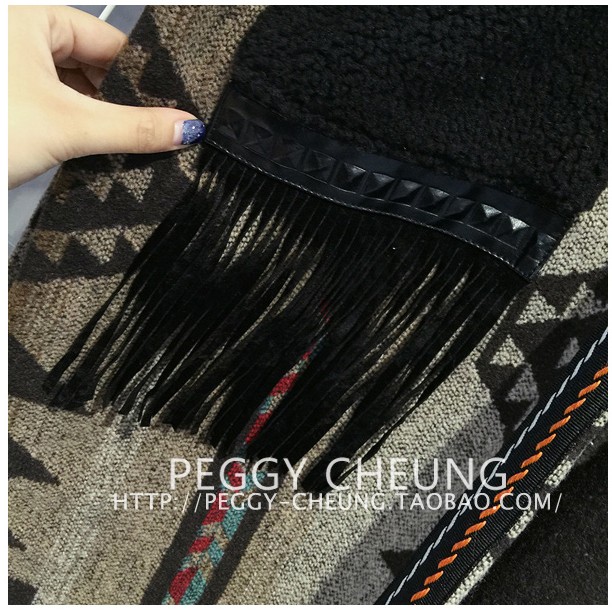 เสื้อคลุมกันหนาว ตัวยาว ผ้าทอเนื้อแน่นนุ่ม งานดีผ้าดีตามแบบเลยจ้า ใครชอบแนวนี้ต้องรีบจัดเลยจ้า