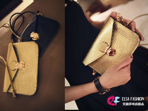 พร้อมส่ง กระเป๋าสะพาย ใบเล็ก สีดำ ทรงสวย Black ตามภาพ