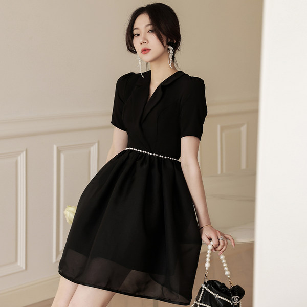 ชุดราตรี ชุดราตรีสวยหรู แบบ ทันสมัย Evening dress