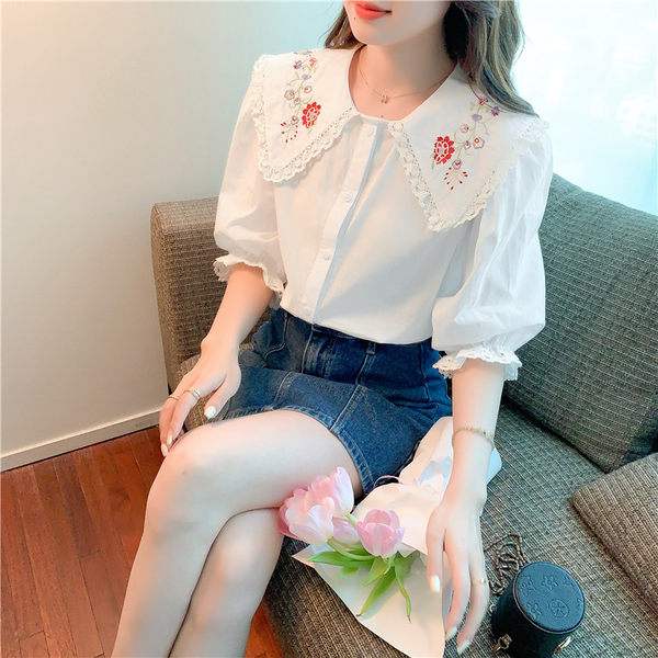เสื้อลูกไม้ แขนสั้น