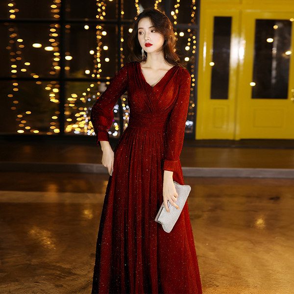 ชุดราตรี ชุดออกงาน ดีไซน์หรู แบรนด์ Angel