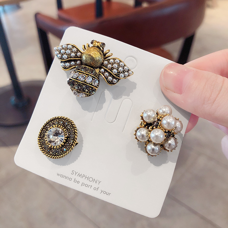 เข็มกลัด เข็มกลัดสวยๆ เข็มกลัดติดเสื้อ Brooch