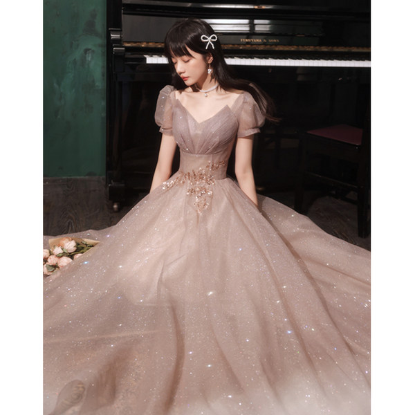 ชุดราตรี ชุดราตรีสวยหรู แบบ ทันสมัย Evening dress
