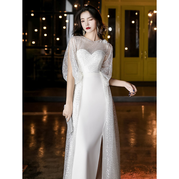 ชุดราตรี ชุดราตรีสวยหรู แบบ ทันสมัย Evening dress