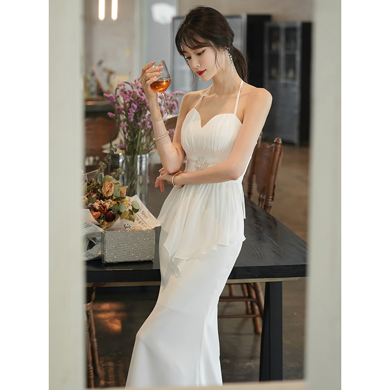 ชุดราตรี ชุดราตรีสวยหรู แบบ ทันสมัย Evening dress