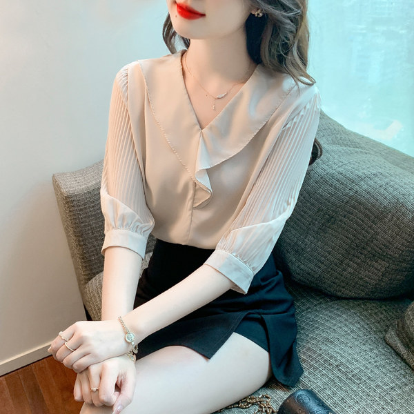 เสื้อลูกไม้ แขนสั้น