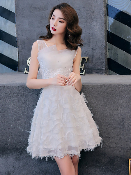 ชุดราตรี ชุดราตรีสวยหรู แบบ ทันสมัย Evening dress