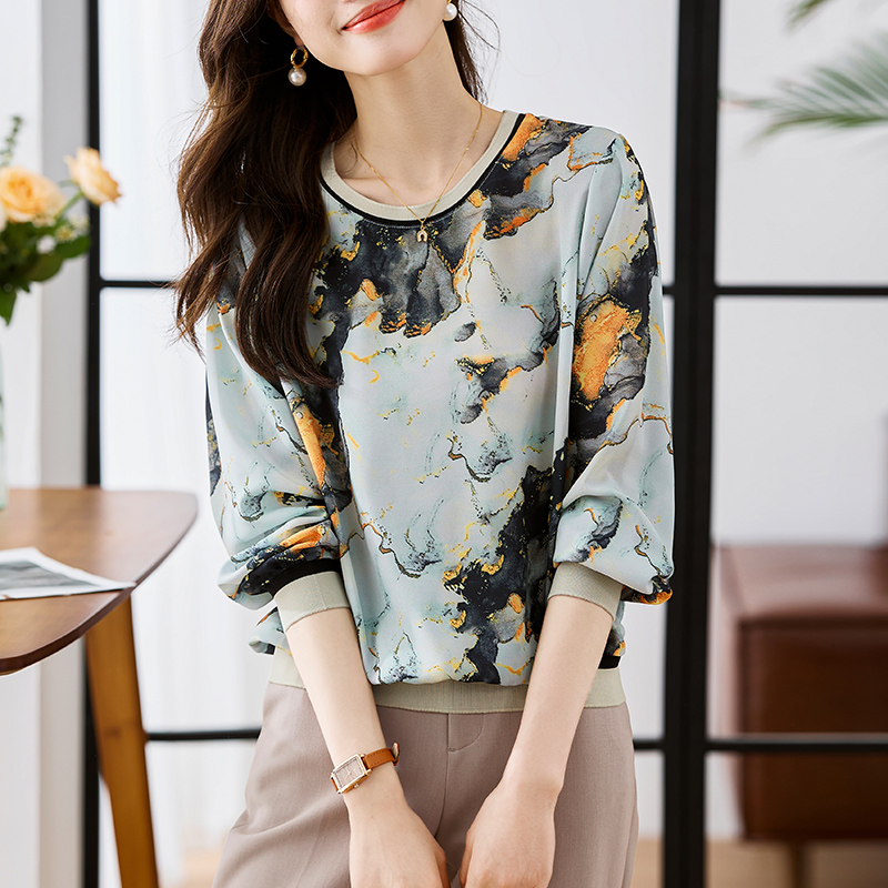 เสื้อเชิ้ตผู้หญิงแขนยาว เสื้อเชิ้ตผู้หญิงใส่ทํางาน 390 บาทต่อชิ้น ฟรีค่าจัดส่ง