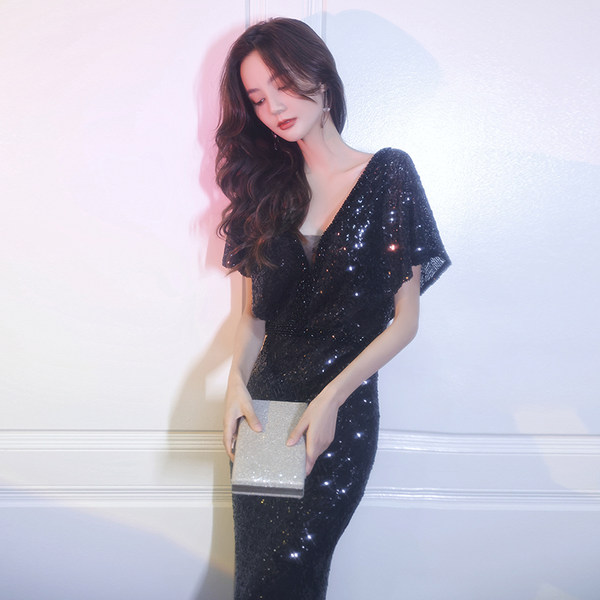 ชุดราตรี ชุดราตรีสวยหรู แบบ ทันสมัย Evening dress