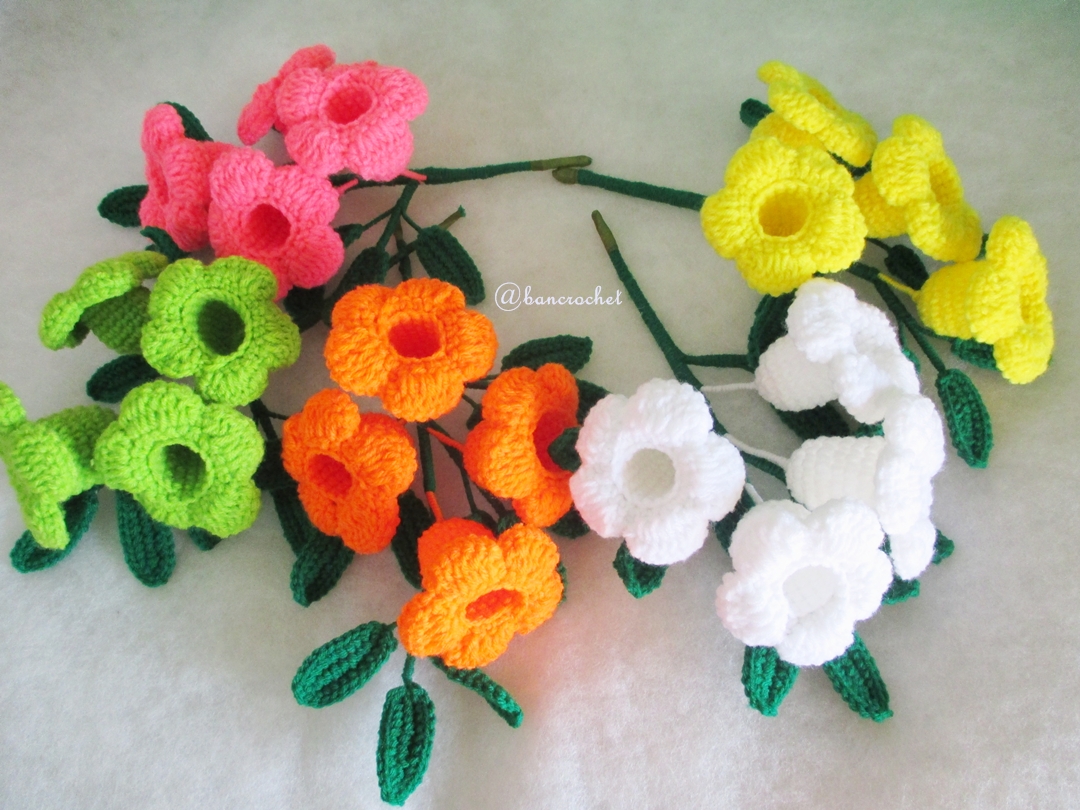 ดอกบานบุรีถักโครเชต์ คละสี