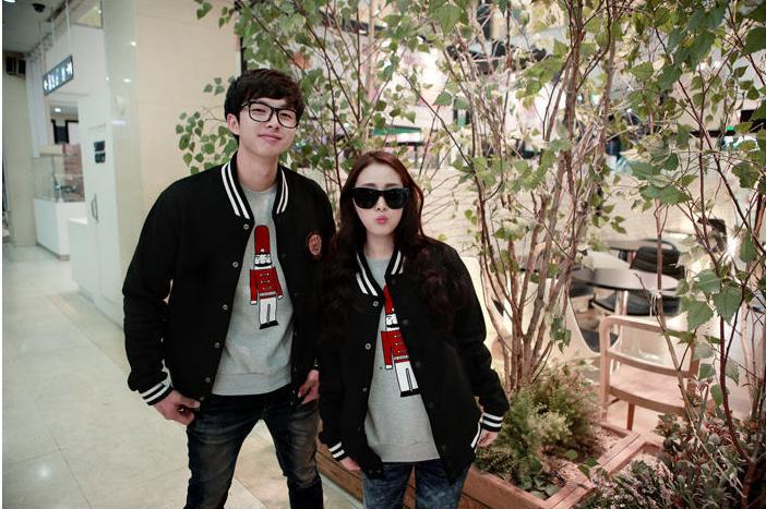 พร้อมส่ง - M เสื้อกันหนาว เบสบอล ผ้าcotton+ผ้าสำลี เนื้อนิ่ม น่ารัก อินเทรนสุดๆ (ราคาต่อตัว) same pic M