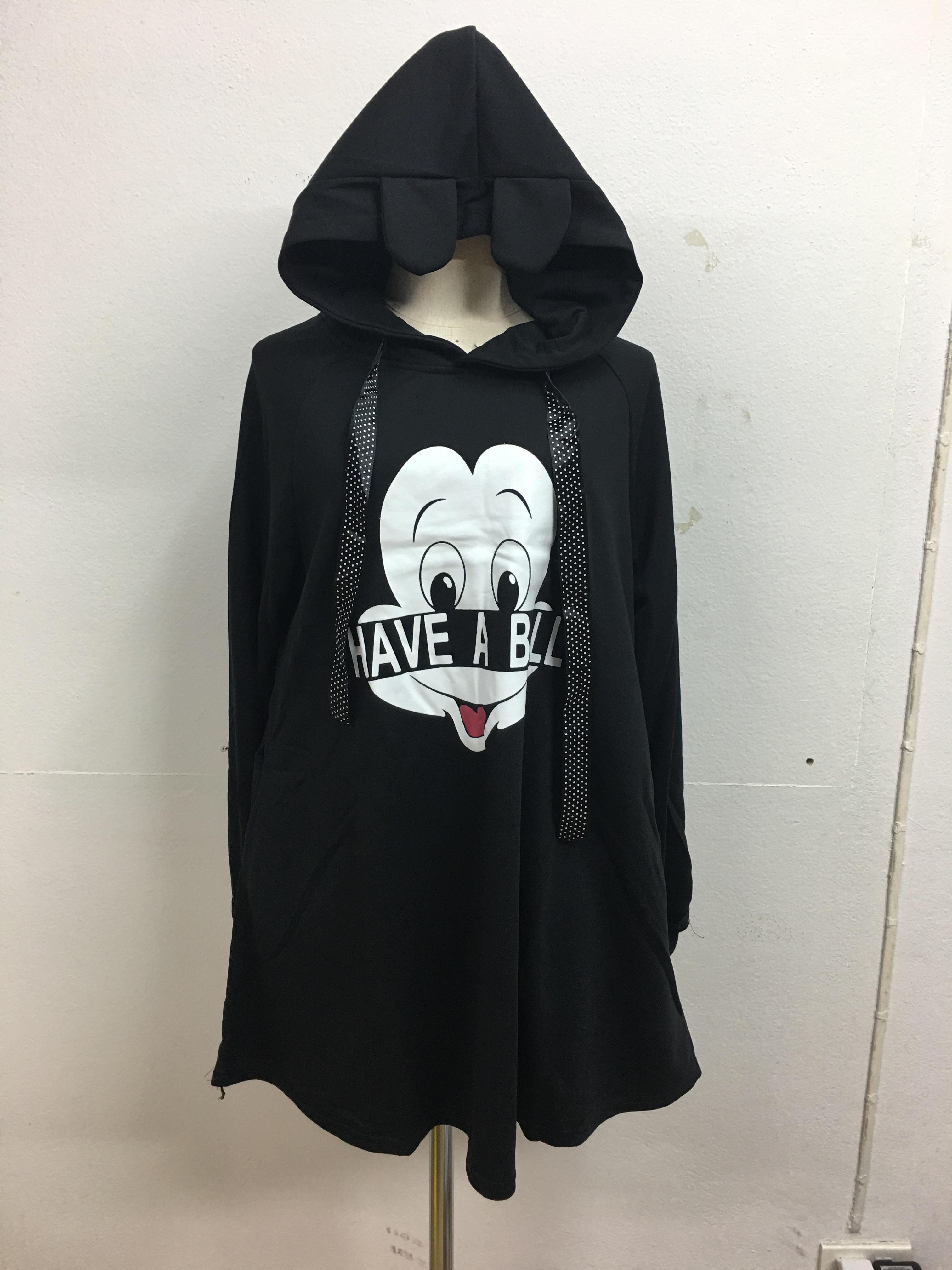 เสื้อแขนยาว สกรีนลายมิกกี้เมาส์ น่ารัก ผ้า cotton ไม่หนา ใส่เป็นเสื้อตัวยาวได้ค่ะ black