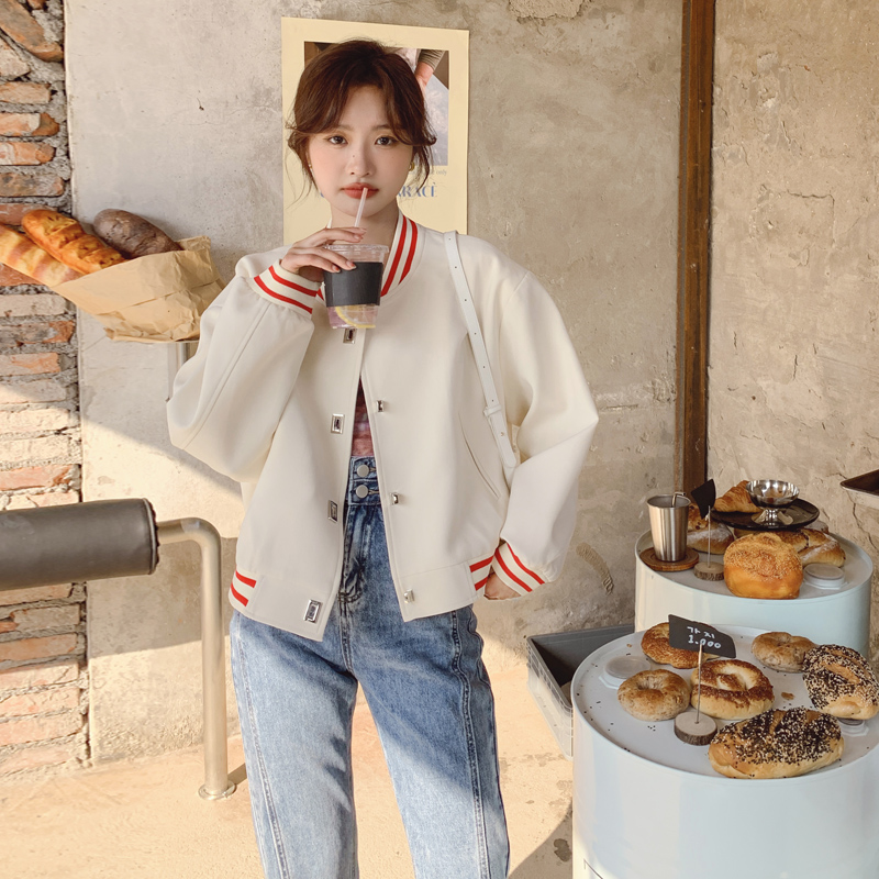 เสื้อโค้ท เสื้อโค้ทกันหนาว เสื้อโค้ทใส่เที่ยวต่างประเทศ ยี่ห้อ: Qianziqian
