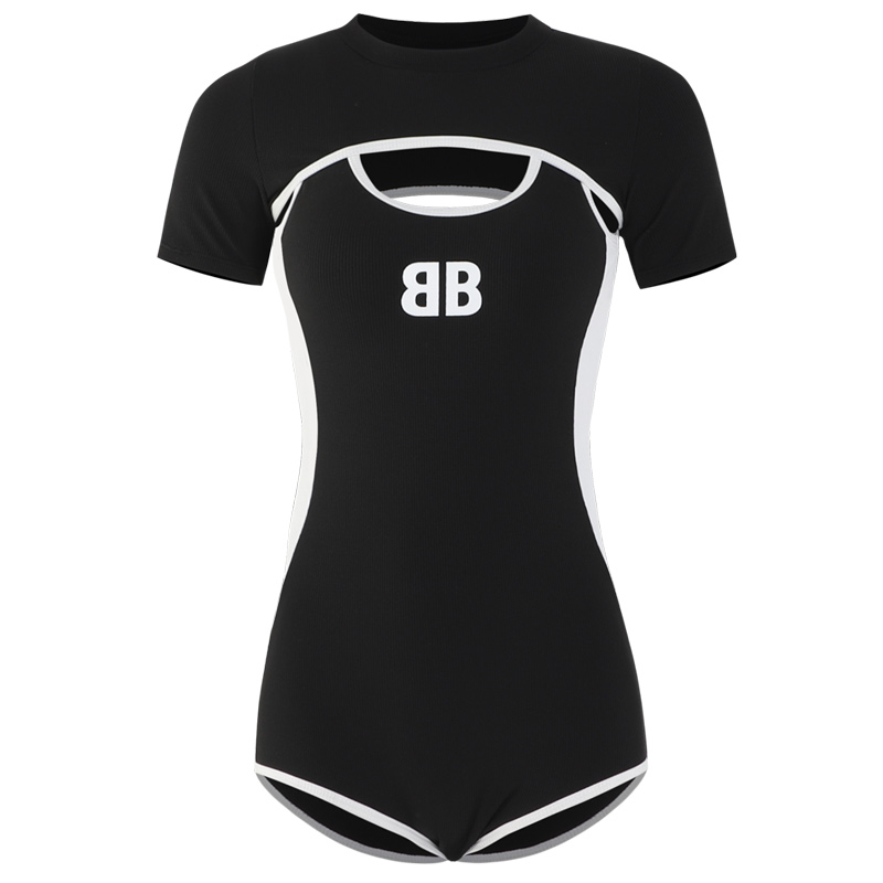 ชุดว่ายน้ำผู้หญิง ชุดว่ายน้ำน่ารัก Bikini ชุดไปทะเล