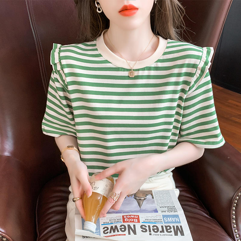 เสื้อยืดวัยรุ่นน่ารักๆ เสื้อวัยรุ่นแขนสั้น เสื้อผ้าวัยรุ่นเกาหลี แบรนด์ Wiyike