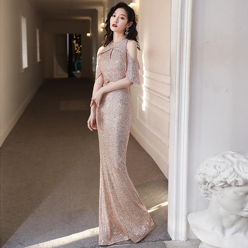 ชุดราตรี ชุดออกงาน ดีไซน์หรู Designer Dresses