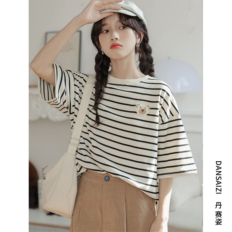 เสื้อผ้าวัยรุ่นเกาหลี เสื้อยืดวัยรุ่นผู้หญิง มีขนาด S M L XL