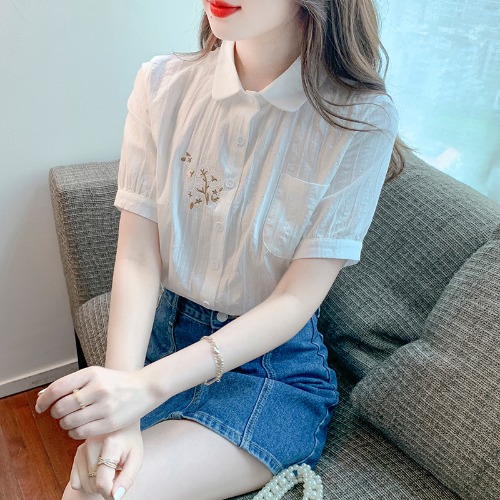 เสื้อเชิ้ตแขนยาววัยรุ่น ลายสวยๆ แบรนด์ YIL AN
