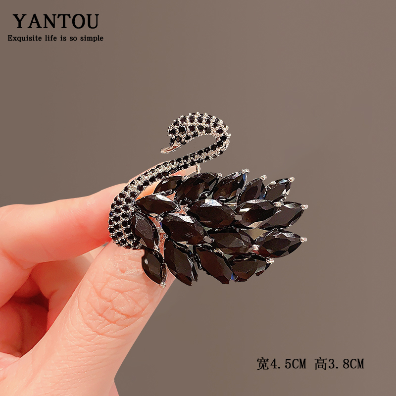 เข็มกลัด เข็มกลัดสวยๆ เข็มกลัดติดเสื้อ Brooch