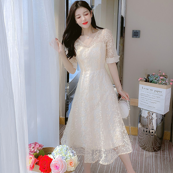 ชุดเดรสสวยๆ ชุดเดรสน่ารักๆ สไตล์เกาหลี By Meiyi women's clothing
