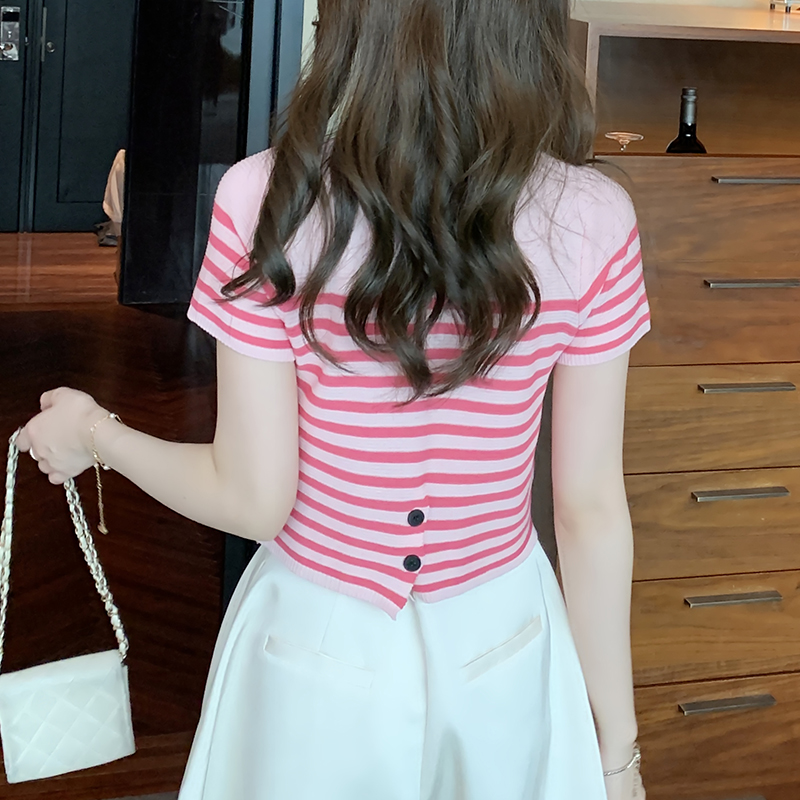 เสื้อผ้าวัยรุ่นเกาหลี เสื้อยืดวัยรุ่นผู้หญิง มีขนาด S M L XL
