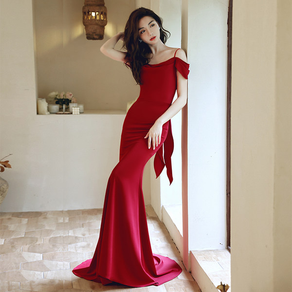 ชุดราตรี ชุดออกงาน ดีไซน์หรู แบรนด์ Angel