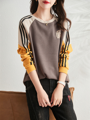 เสื้อผ้าแฟชั่นสุภาพสตรีวัยผู้ใหญ่ เสื้อผ้าผู้ใหญ่สวยๆ