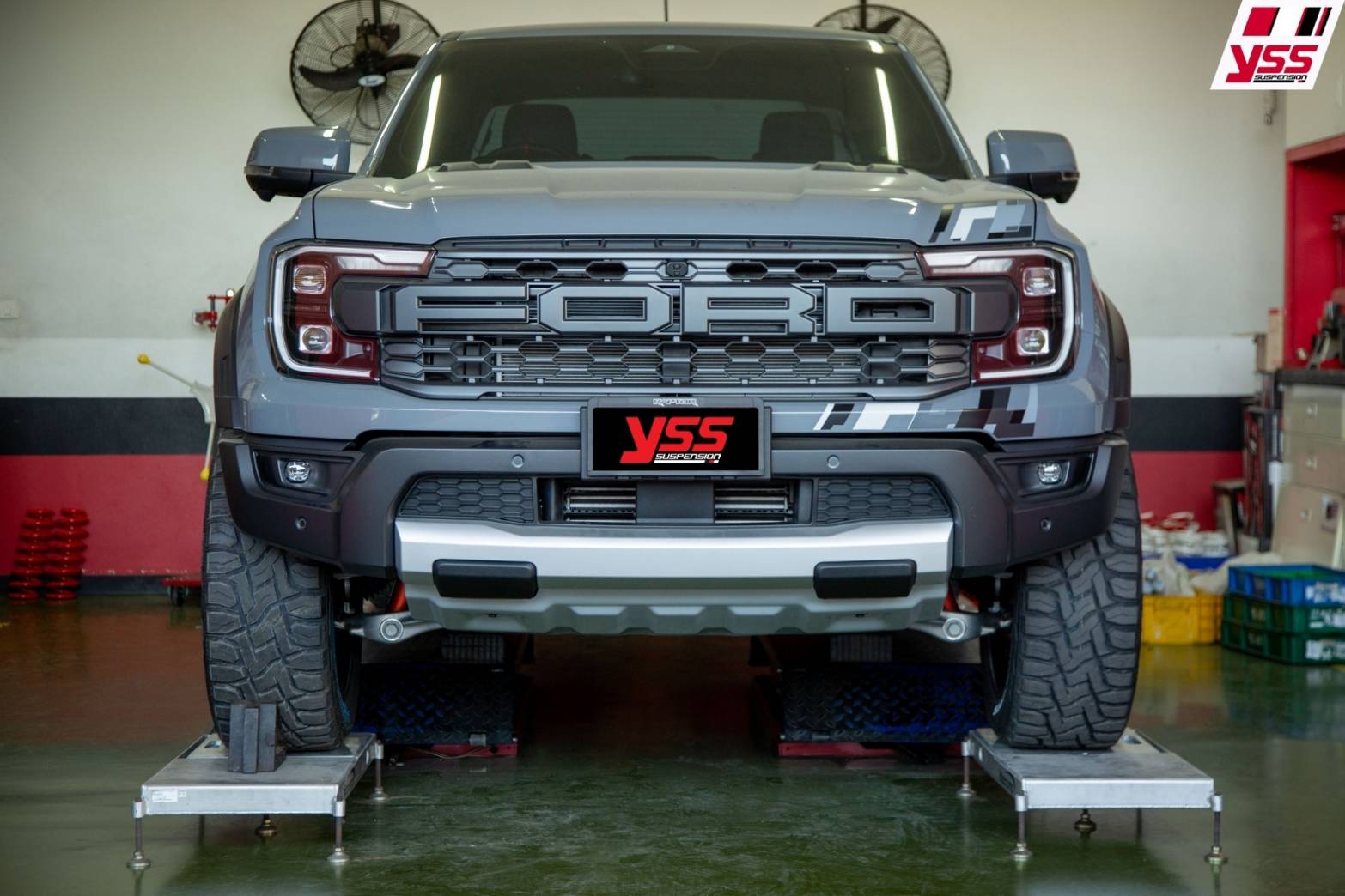 สปริงรถยนต์ YSS รถ Ford Raptor ปี 22> (โหลด/ยกสูง)