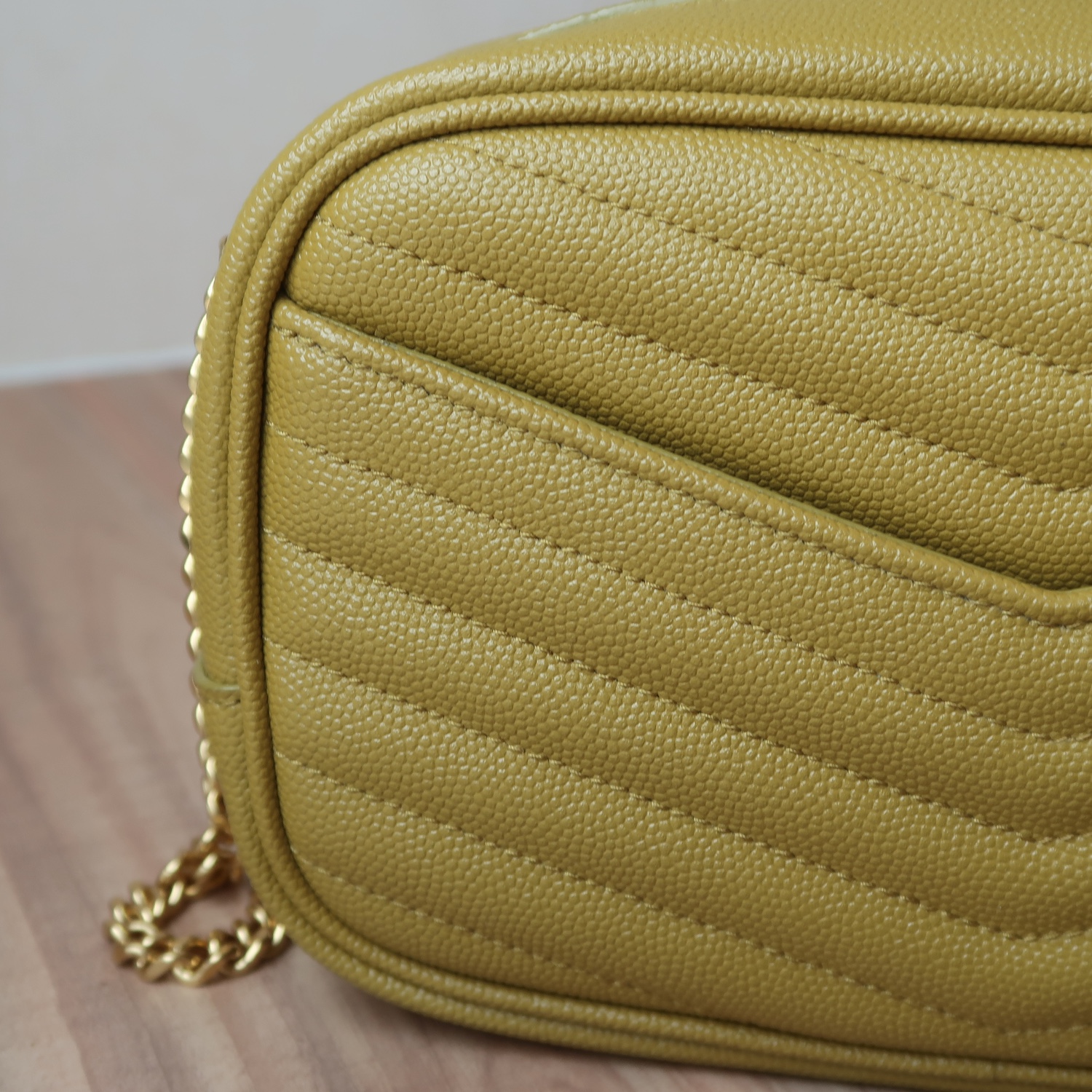 Saint Laurent Light Chatreuse Grain De Poudre Matelasse Mini Lou Camera GHW