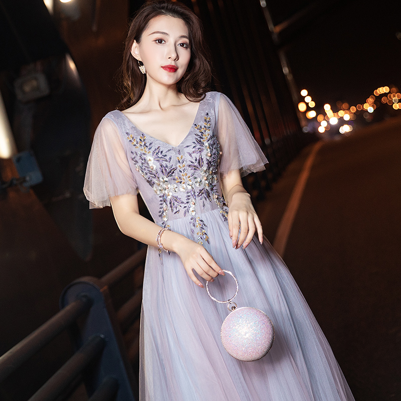 ชุดราตรี ชุดราตรีสวยหรู แบบ ทันสมัย Evening dress