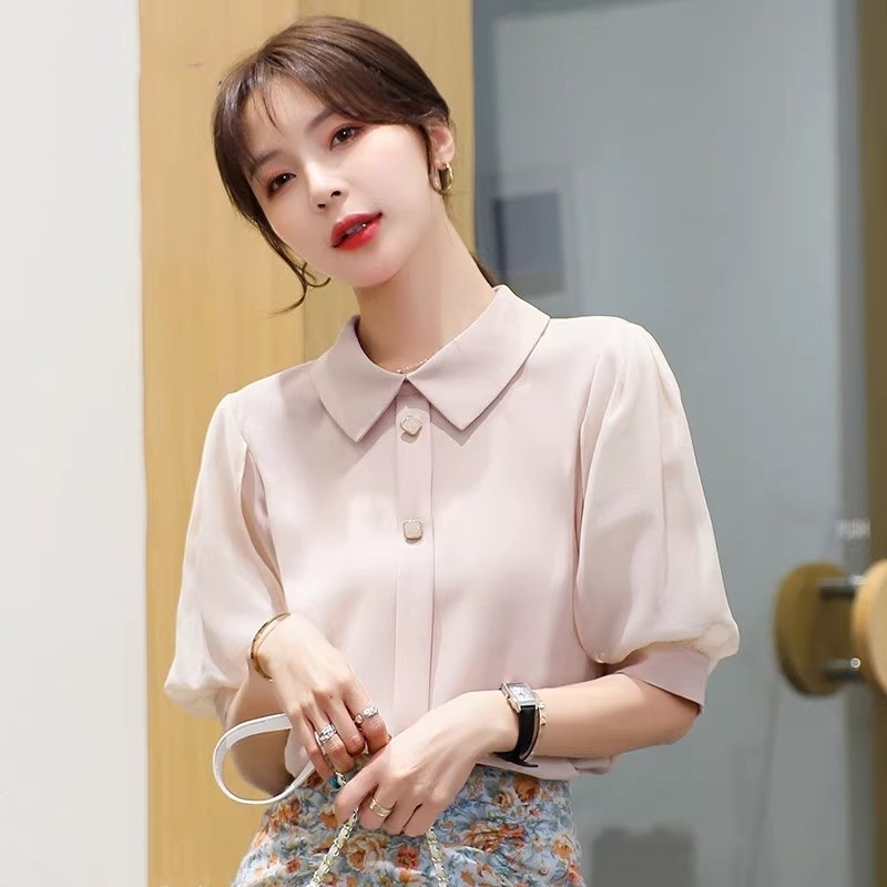 เสื้อเชิ้ตผู้หญิงใส่ทํางาน 390 บาทต่อชิ้น ฟรีค่าจัดส่ง