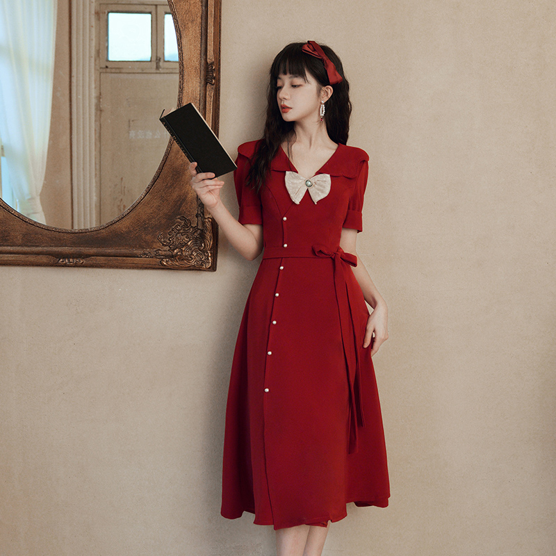 ชุดราตรี ชุดราตรีสวยหรู แบบ ทันสมัย Evening dress
