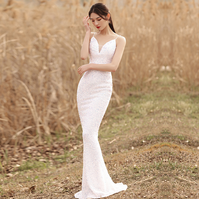 ชุดราตรี ชุดราตรีสวยหรู แบบ ทันสมัย Evening dress