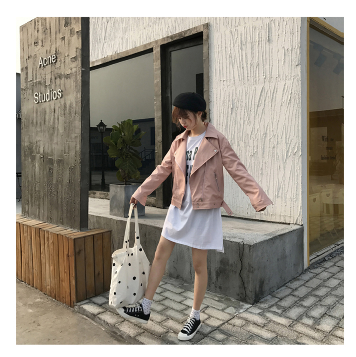 แจ็คเก็ตหนัง ทรงสวย งานคุณภาพดี เก๋ไก๋ พร้อมส่งเลยจ้า pink