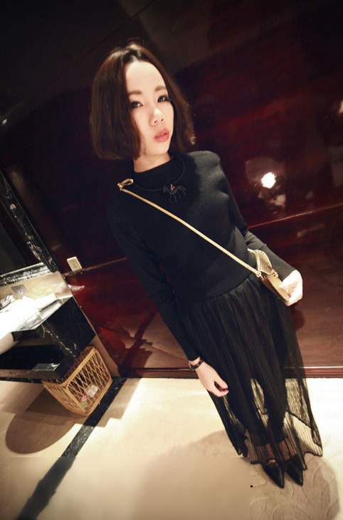 พร้อมส่ง กระเป๋าสะพาย ใบเล็ก สีดำ ทรงสวย Black ตามภาพ