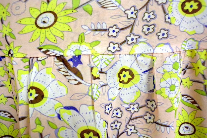 เสื้อผ้าเข้าเซต ชุดเสื้อ+กระโปรงเข้าชุด