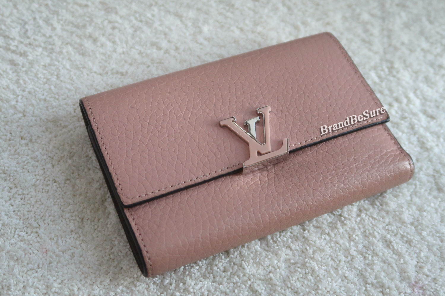 Louis Vuitton Mulan Pink Taurillon Capucines Mini Wallet