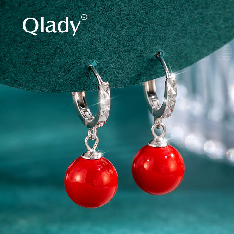 ต่างหู ตุ้มหูแฟชั่น By Qlady