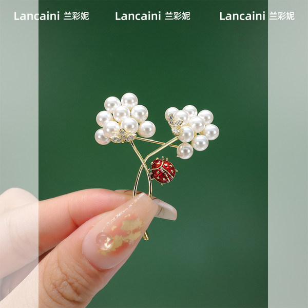 เข็มกลัด เข็มกลัดสวยๆ เข็มกลัดติดเสื้อ Brooch