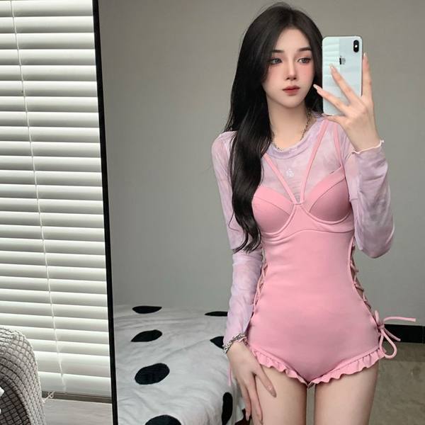 ชุดว่ายน้ำผู้หญิง ชุดว่ายน้ำน่ารัก Bikini ชุดไปทะเล