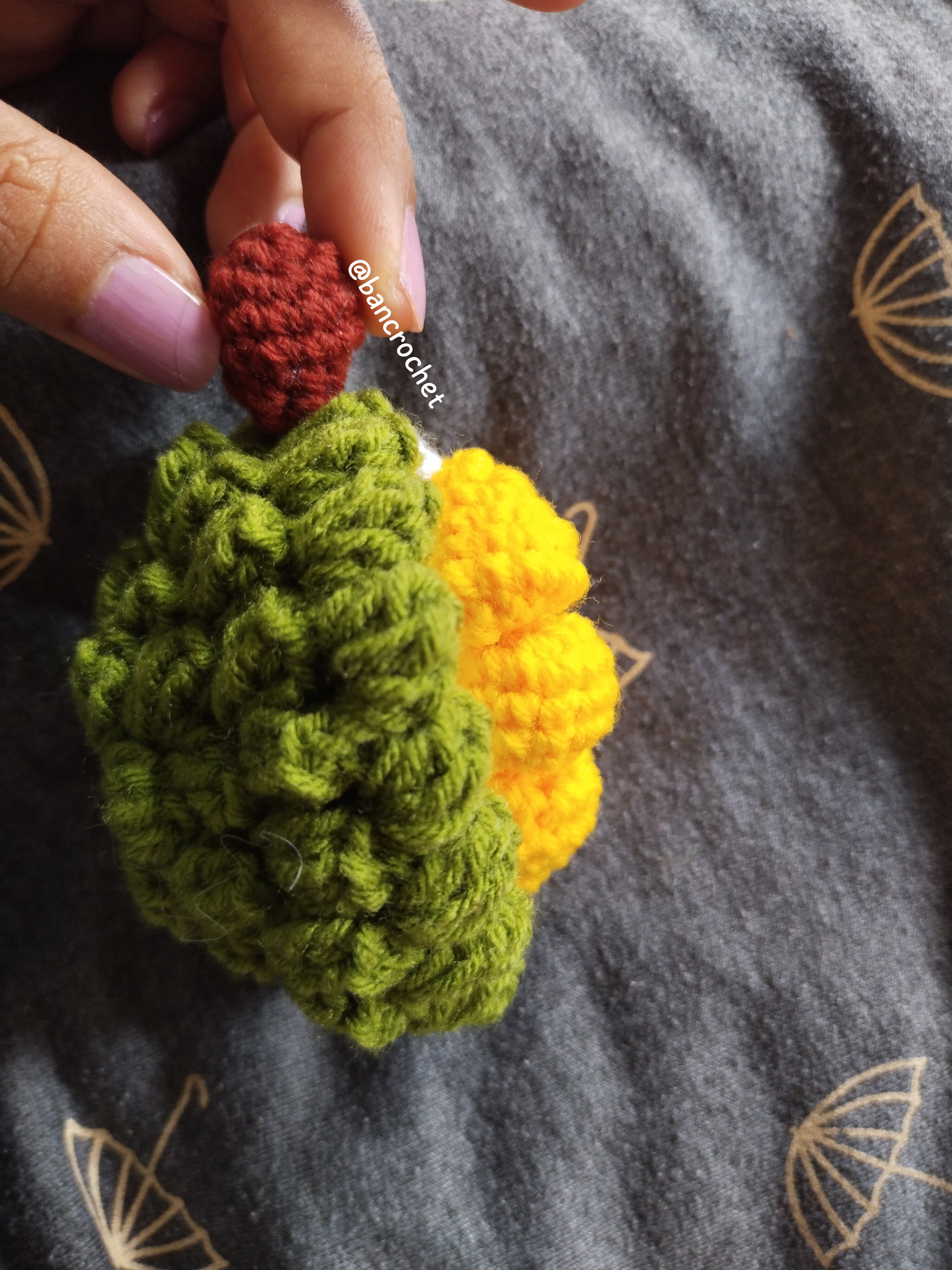 Bancrochet ทุเรียนถักไหมพรม Crochet Durian หลากสี 3*3 inch