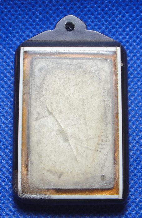 สมเด็จเลี่ยมเก่า