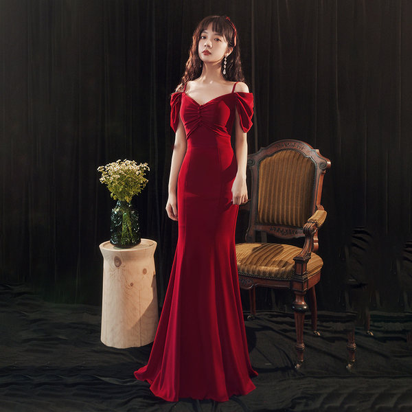 ชุดราตรี ชุดออกงาน ดีไซน์หรู แบรนด์ Angel