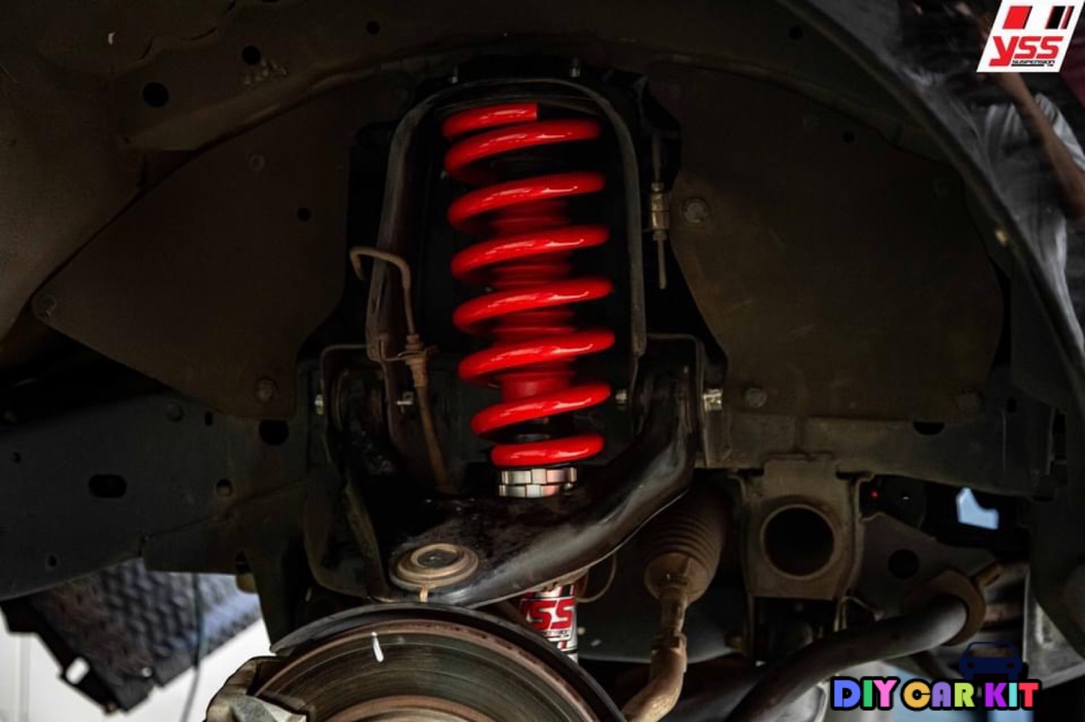 โช๊คอัพ Monotube สปริง YSS รุ่น Z-Series รถ All New Triton (Plus/4x4) ปี 19 >