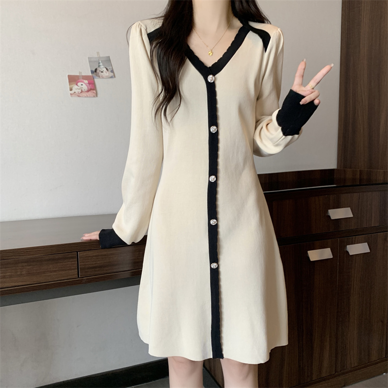 เดรสสาวอวบ มีไซส์ L-4XLอกเสื้อ 38-47 นิ้ว ใส่ได้ทั้งสาวหุ่นดีน่ารักจนถึงสาวอวบพลัสไซส์ จัดส่งฟรี! ทักแชทสั่งซื้อ